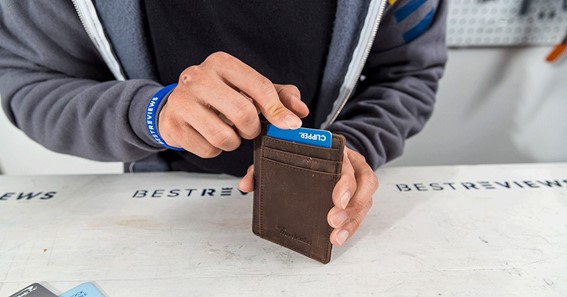 Selecting the best men’s wallet for men